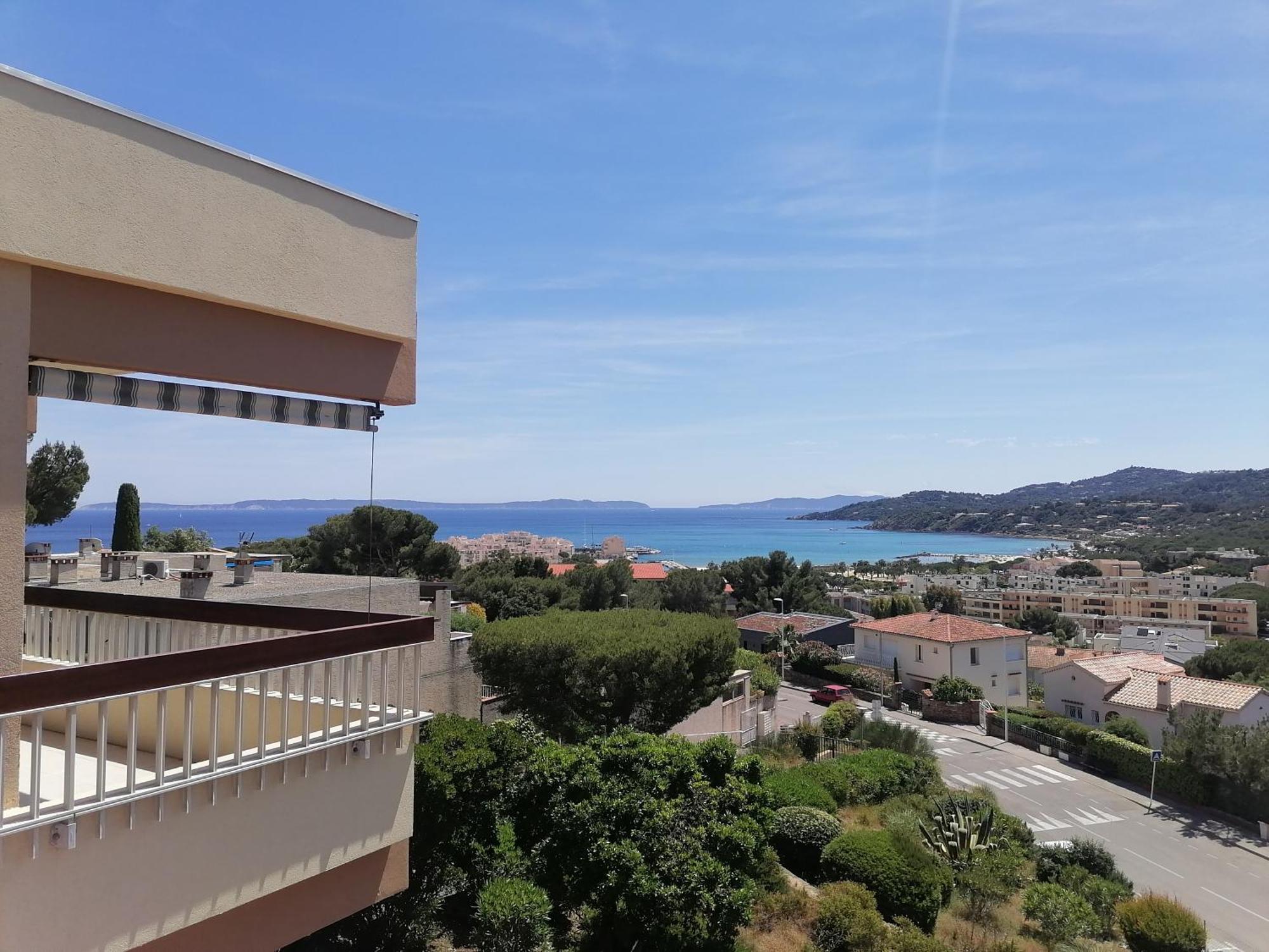 Apartment Les Iles D' Or